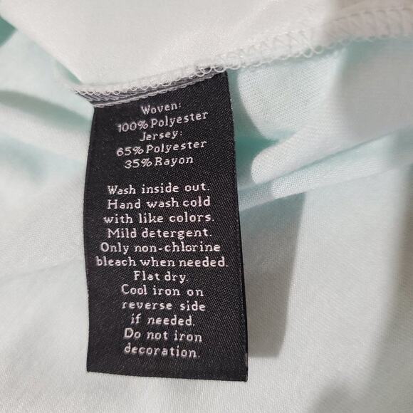 Rock & Republic Women's S Light Blue Mint Guitar Wing Rhinestone Flowy Top - Picture 6 of 6